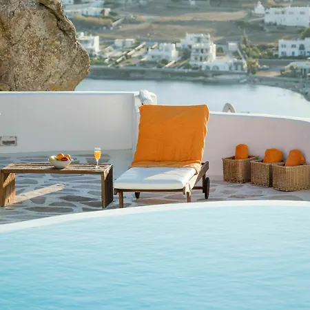 Polymnia * Ornos (Mykonos)